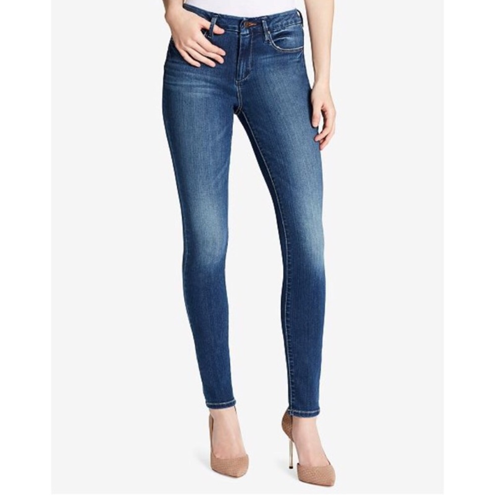 Jessica Simpson Curvy High-Rise Skinny Jeans 4/27